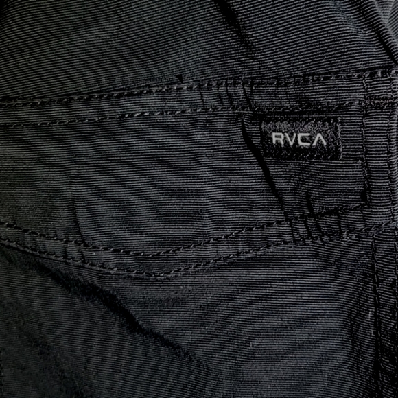 RVCA Hybrid Shorts (L) - Picture 9 of 10